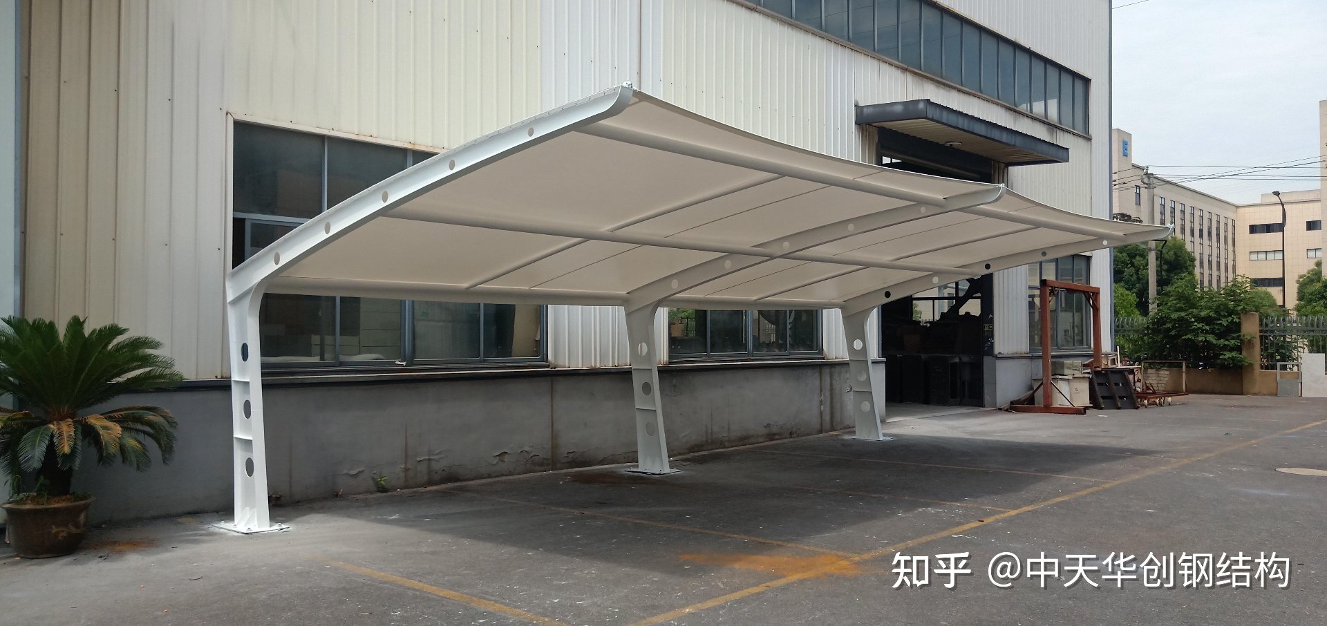 信壹钢膜结构